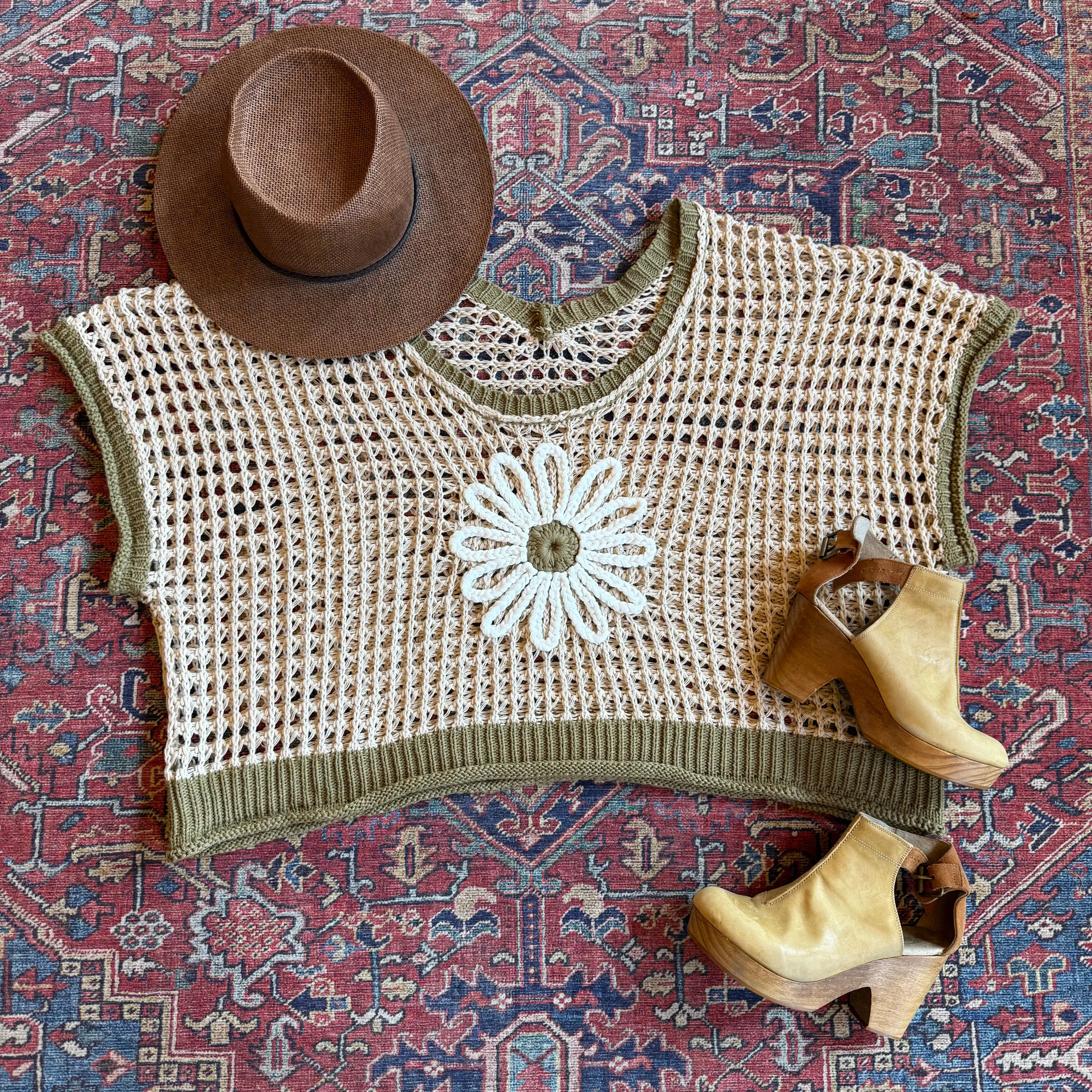 Bohemian Spring Flower Crochet Crop Top 🌻 Beige/Olive