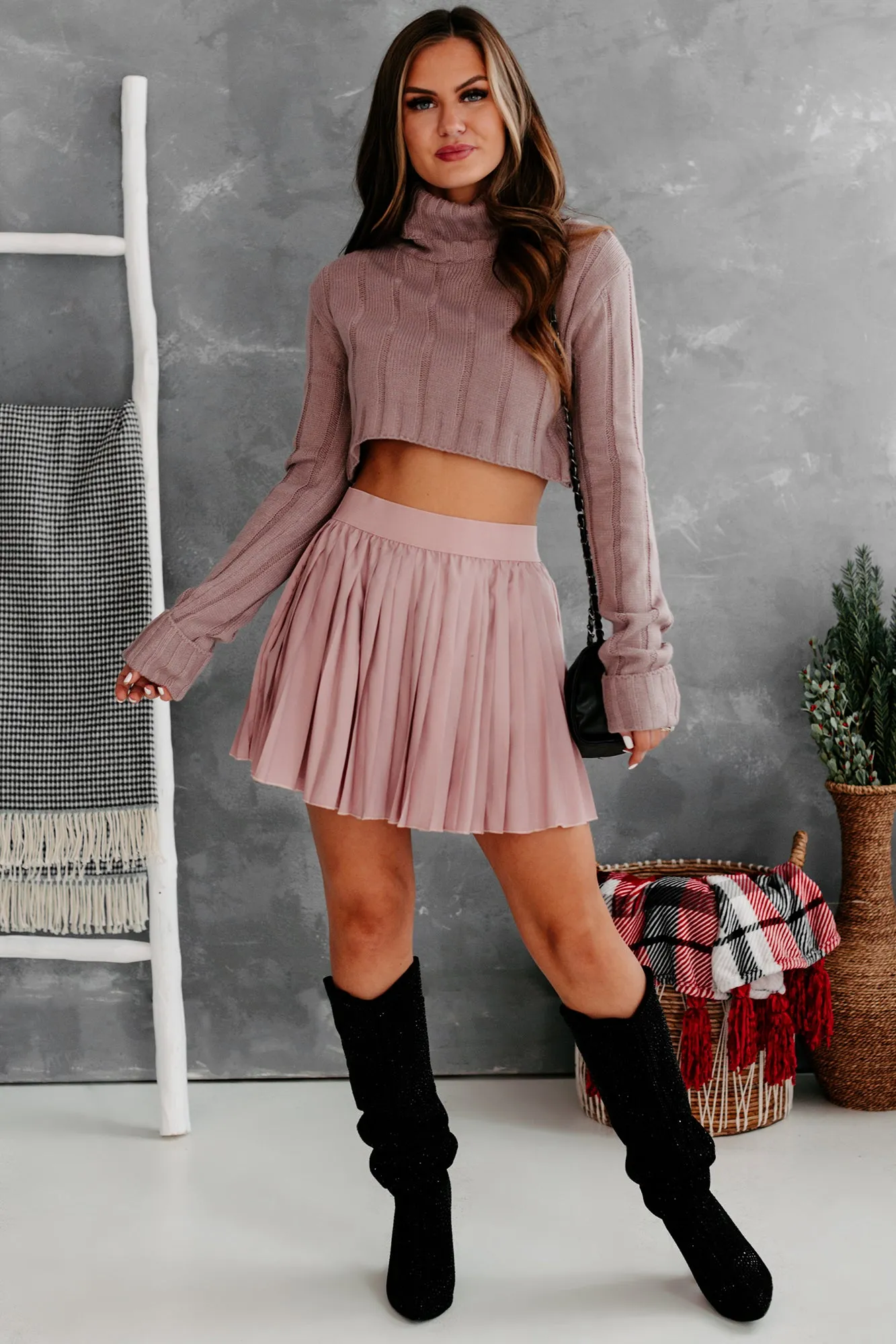 Distracted By You Cropped Turtleneck Sweater (Coco)