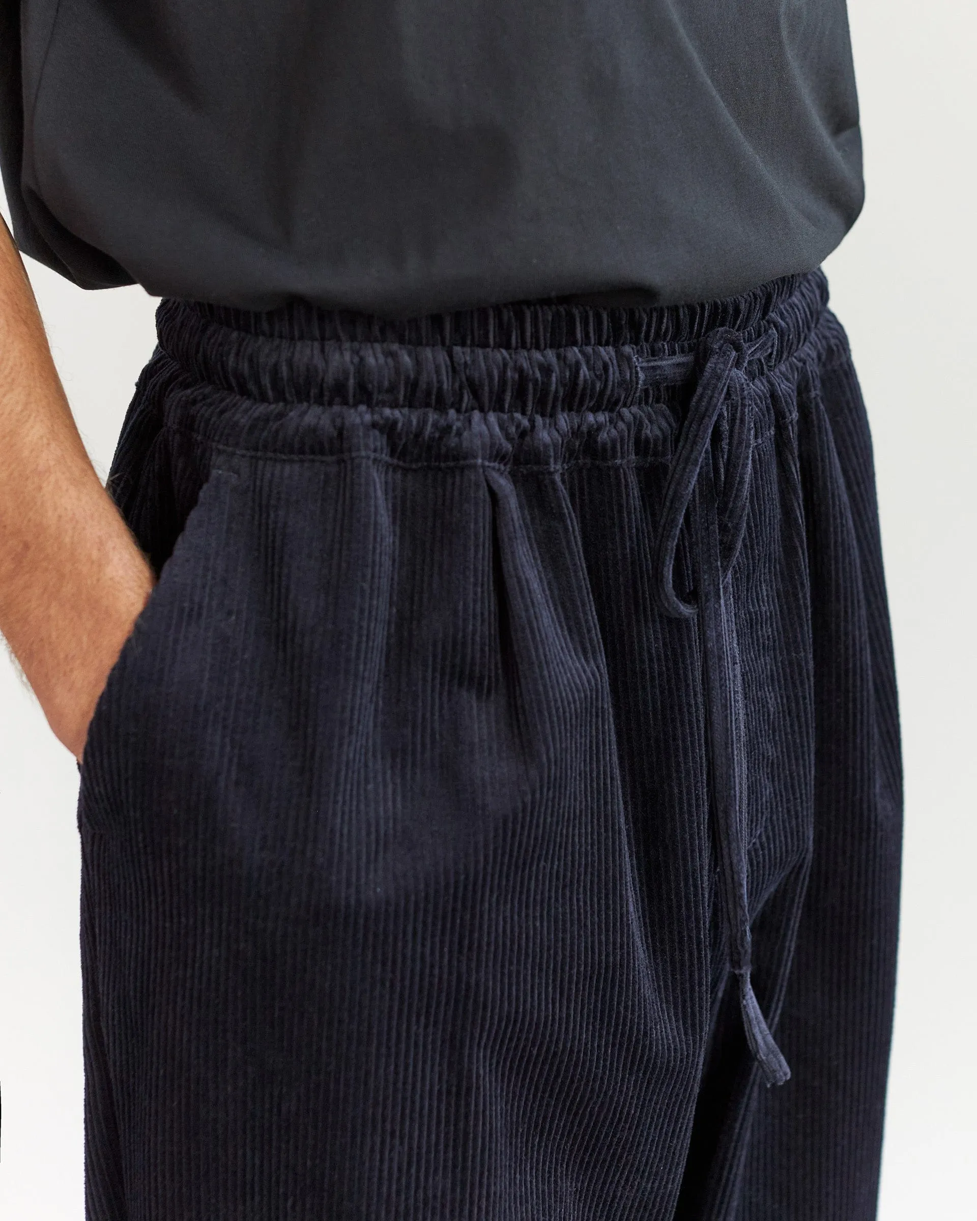 Oversized Baggy - Dark Navy Corduroy